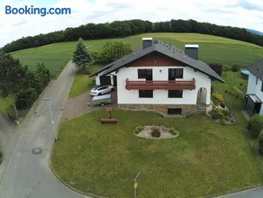 Idyllisches Ferienhaus “Werra Ausblick” am Meißner - Image 1