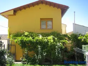 Casa Rural Casa Juli - Image 1