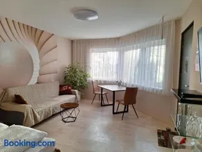 Casa Blanca - Image 2