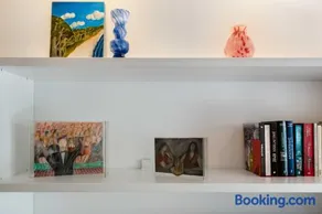 Brand new apartment in Athens - Image 2