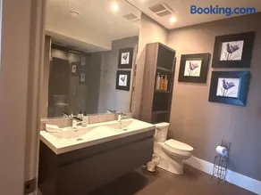 White Rock Joy Inn - Image 4
