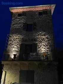Gîte "Lo Fédou d'Antraigues sur Volane" - Image 2