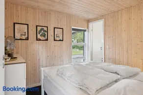 Lovely Bright Summer House In Marielyst - Image 1