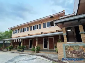 โรงแรมภูน้ำฟ้า - Phunumfha Hotel ชุมแพ - Image 1