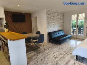 Location saisonnière Studio prestige avec terrasse Climatisation Parking privé 2 à 3 personnes Tourrettes Fayence - Image 4