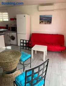 Au bord de mer - Image 4
