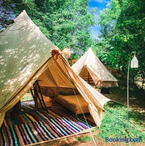 Le Travers Ajoux - Camping Gîte Évènement - Image 3