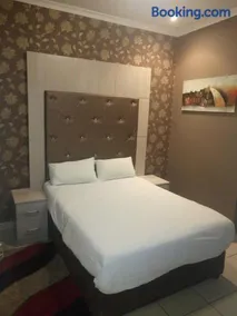 The Union Hotel - Image 3