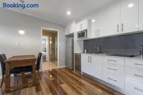 Pandanus Spa Cottage - Image 4