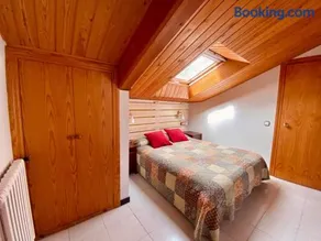 El Petit Estudi - Els Apartaments del Bosc - Image 3
