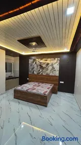 G D HOME STAY Goverdhan - Image 1