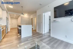 Kensington Suite 2bed & 1bath - Image 2