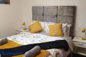 The Beach Apartment, near Outlander location - Image 4