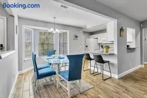 SMV Spacious Stay Sweetwater - Image 1