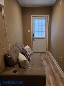 JAMMS tiny home - Image 1