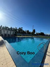 Cozy Boo Staycation near Enchanted kingdom by Dynel - Image 3