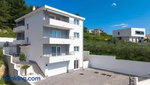 Apartments Ana - Image 2