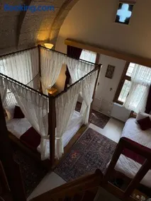 Karballa Hotel - Image 2