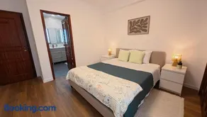 Comfort Rooms Near Lisbon Airport - Carlotta Living - Image 3