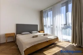 Pionier Apartments - Image 1