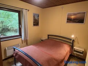 Charming Holiday Base in the Ardennes for 8 - Image 4