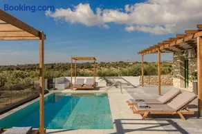 Panagis Villa - Image 1