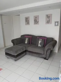 Chez Turnbulls - Image 1