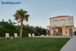 Votsalo Seaside Villa - Image 2