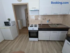 PB Bývanie v tichej lokalite blízko vlakovej i autobusovej stanice PB - Image 2