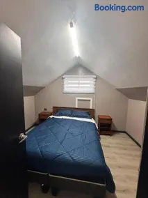 Raiza Hotel - Image 2