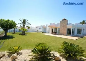 Villa Gecko - Image 1