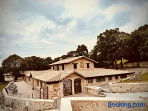 La Quinta Luxury Palace - Image 1
