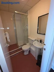 Waverley Hotel - Image 3