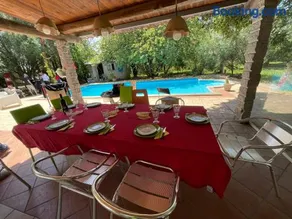 Relax house with swimming pool and a big garden - Image 2