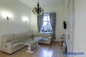 Provence Home - Image 3