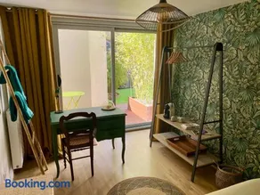 Chambre Cocoon dans une maison avec SPA et jardin en centre ville - Image 4
