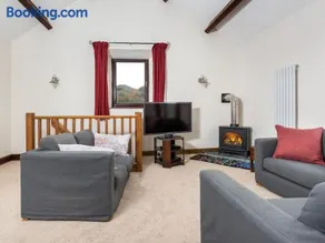 3 Bed in Eskdale oc-sz502 - Image 3