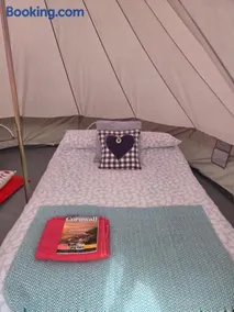 Emilies Bell Tent - Image 4