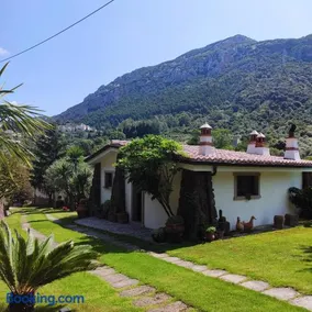 Casa Bados - Image 1