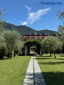 Eden Patio 26 - Image 2