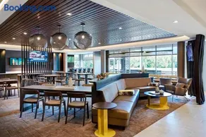 SpringHill Suites by Marriott Surprise - Image 2