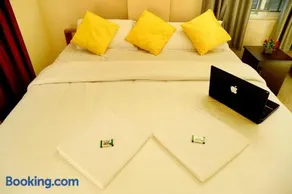 LOYAL RESIDENCY - Image 3
