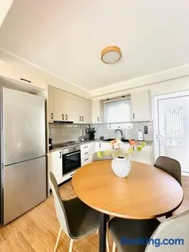 Cosy apartment with Great Views - Image 1