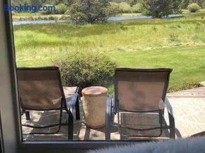 7 Duck Pond Lane - Image 3