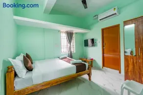 B2N Hotels Near Sri Ramachandra Hospital Porur - Image 3
