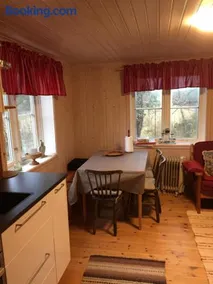Stuga vid viltåker nära norska gränsen - Image 3
