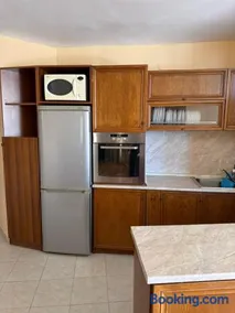 Apartment Semiramida garden - Image 3