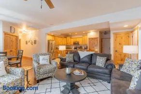 Juniper Bay Getaway - Image 5