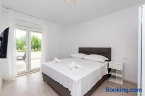 Apartman Luka - Omis - Image 3