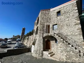 Numero 33 - Image 1
